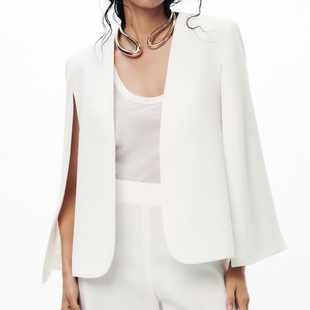 NEW Zara white blazer